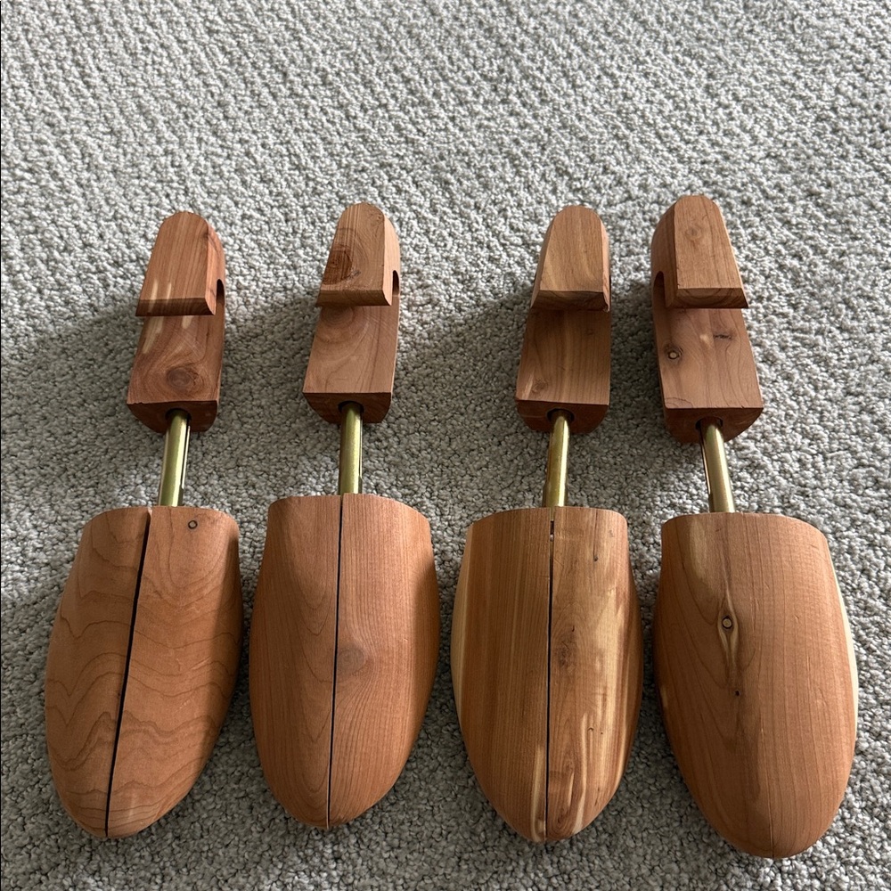 2 Pairs Men’s  Wooden Shoe Tree
